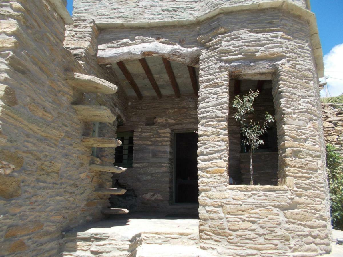 Cyclades Olive Museum'S Guest House Pitrofos Exterior photo